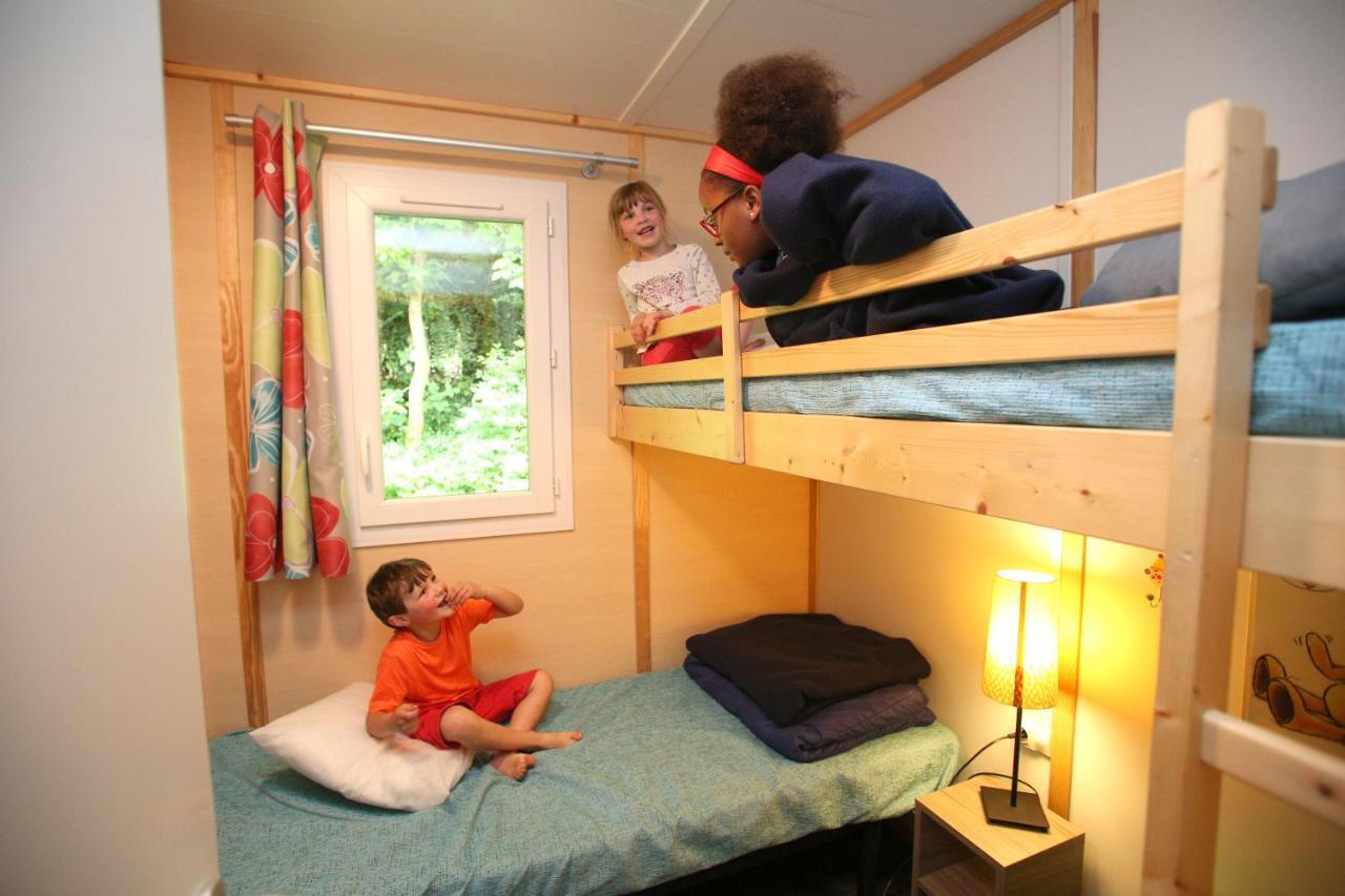 Camping Le Val De Trie Béhen Exterior foto